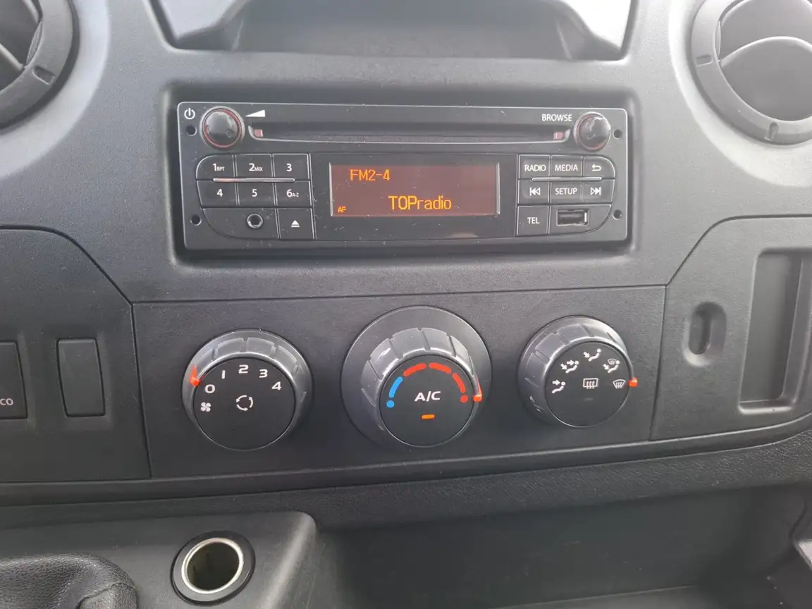 RENAULT MASTER