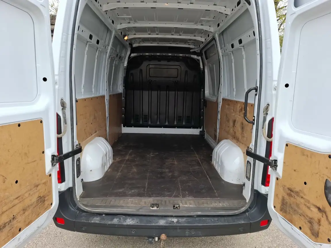 RENAULT MASTER