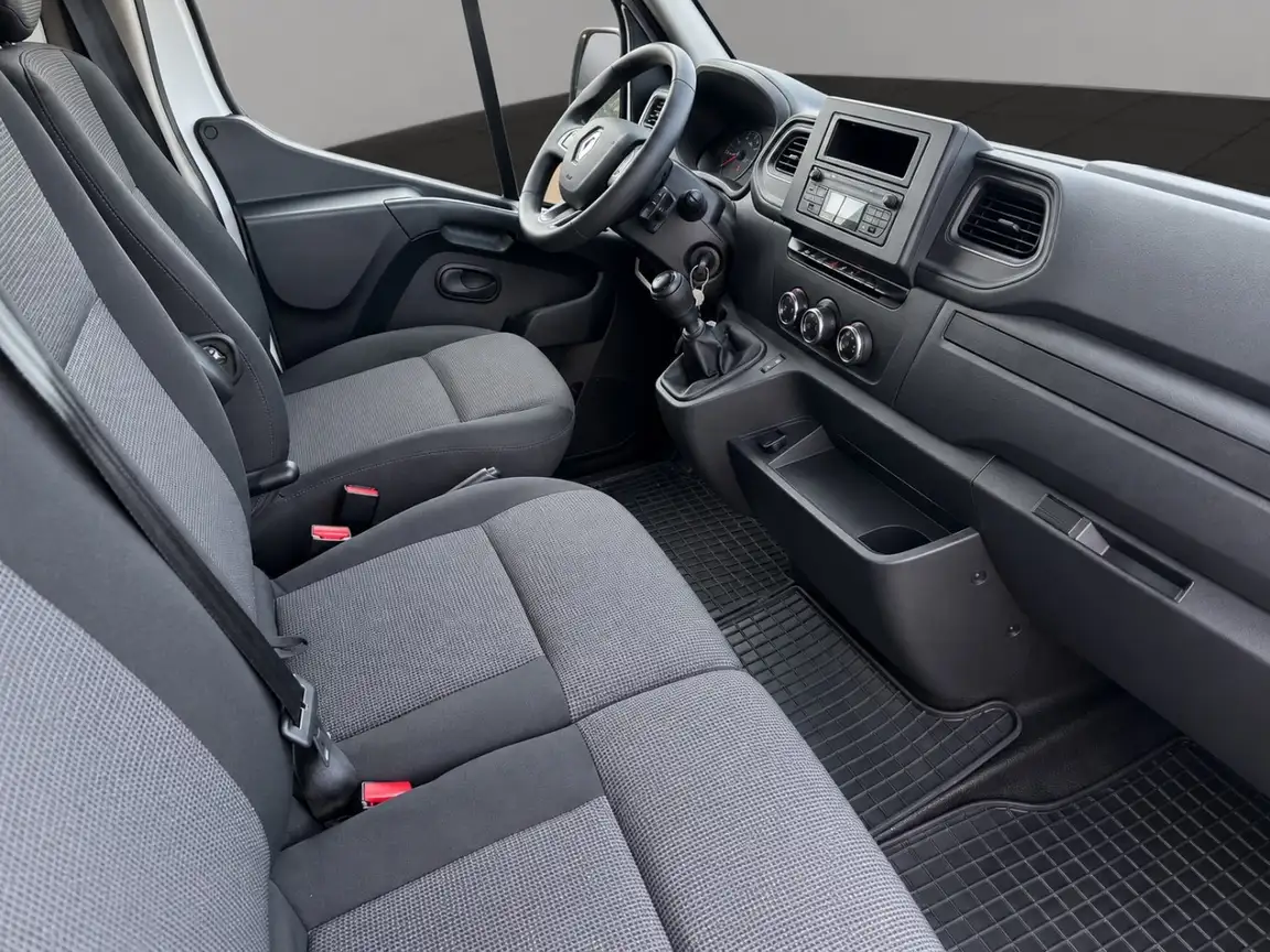 RENAULT MASTER