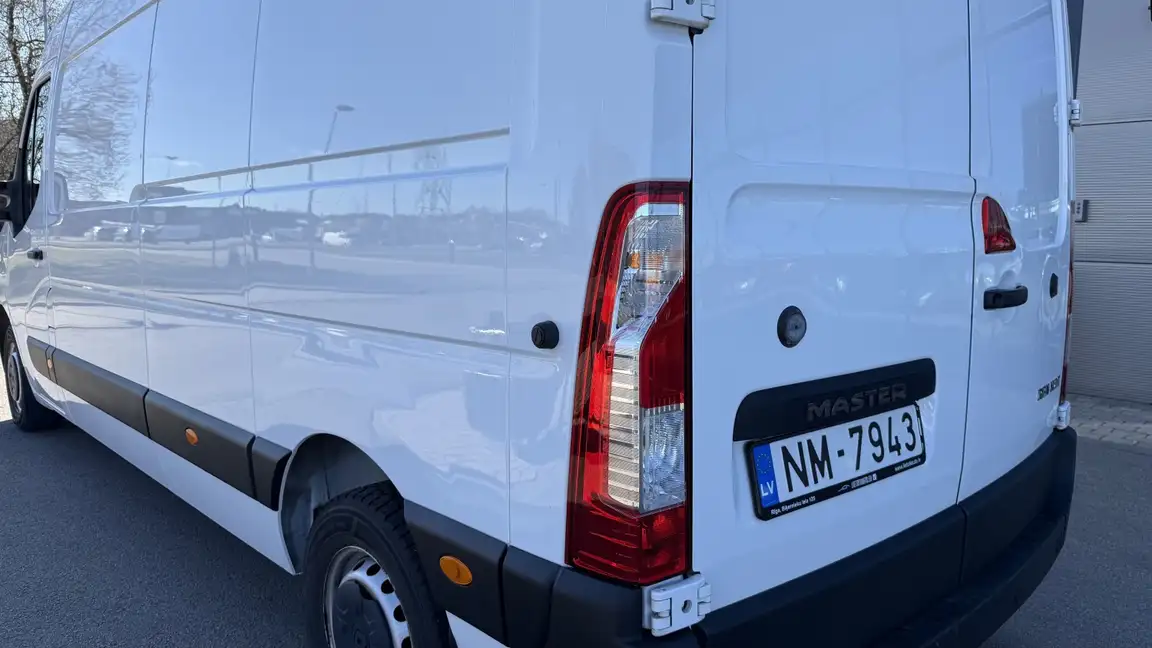 RENAULT MASTER