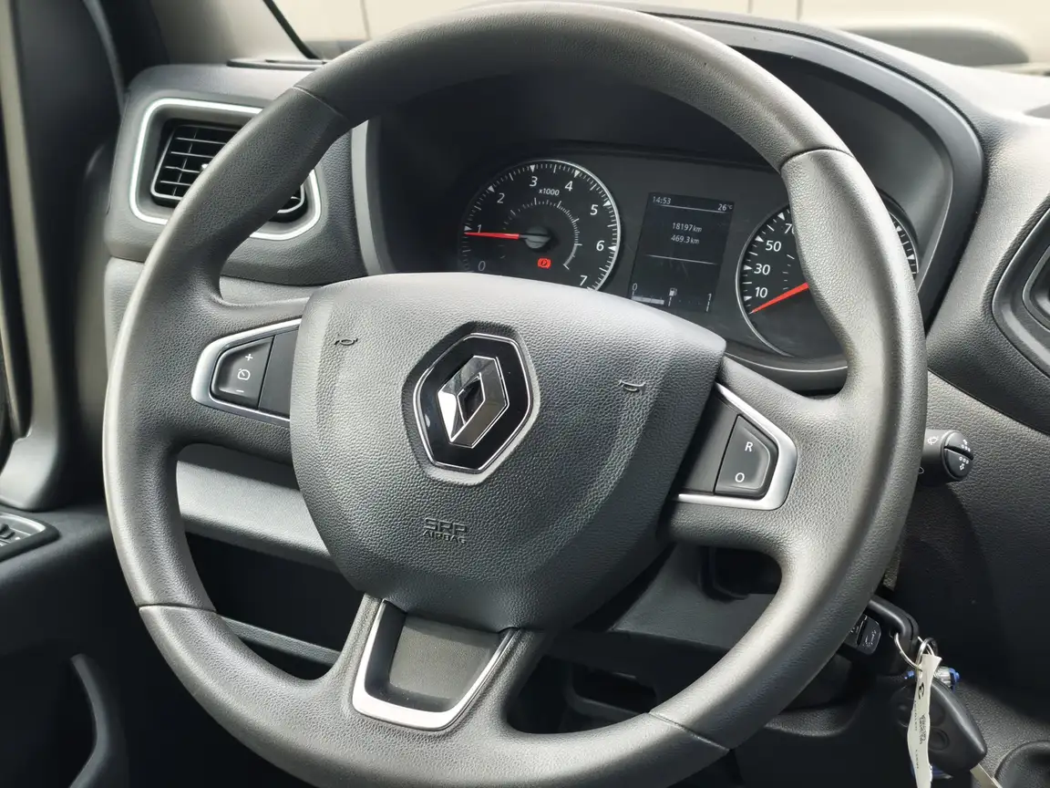 RENAULT MASTER