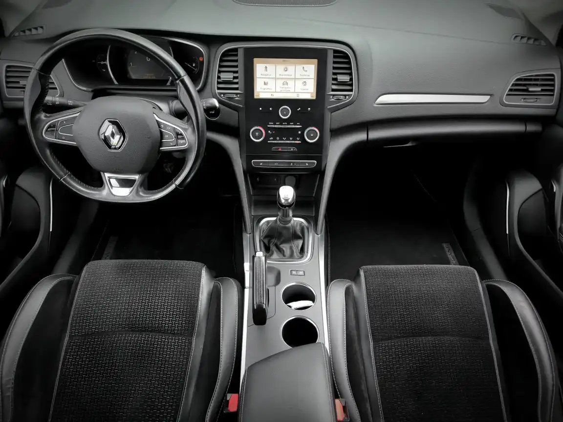 RENAULT MEGANE