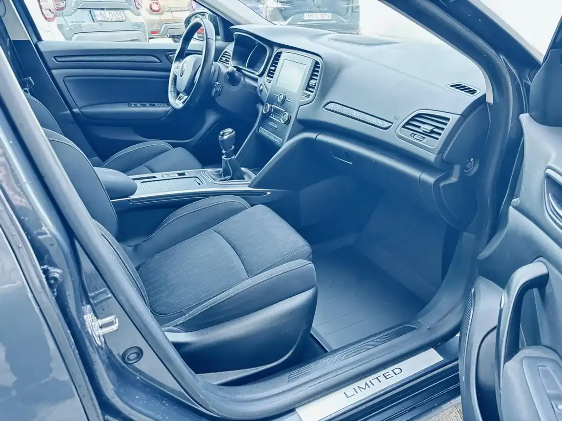 RENAULT MEGANE
