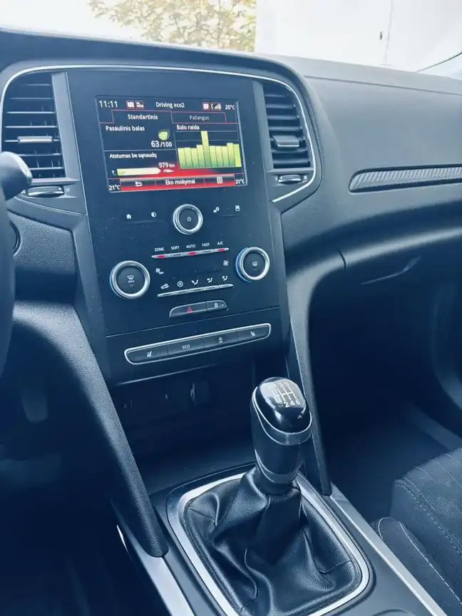 RENAULT MEGANE
