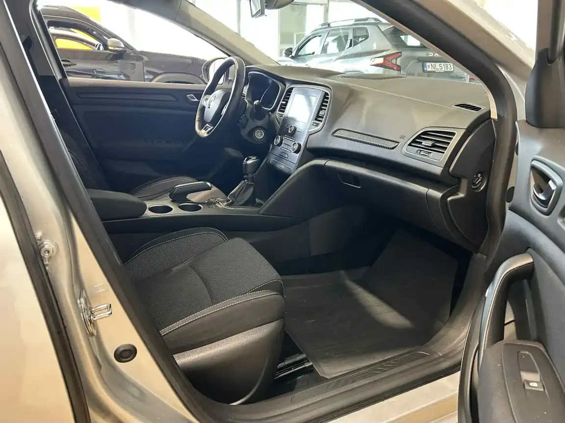 RENAULT MEGANE