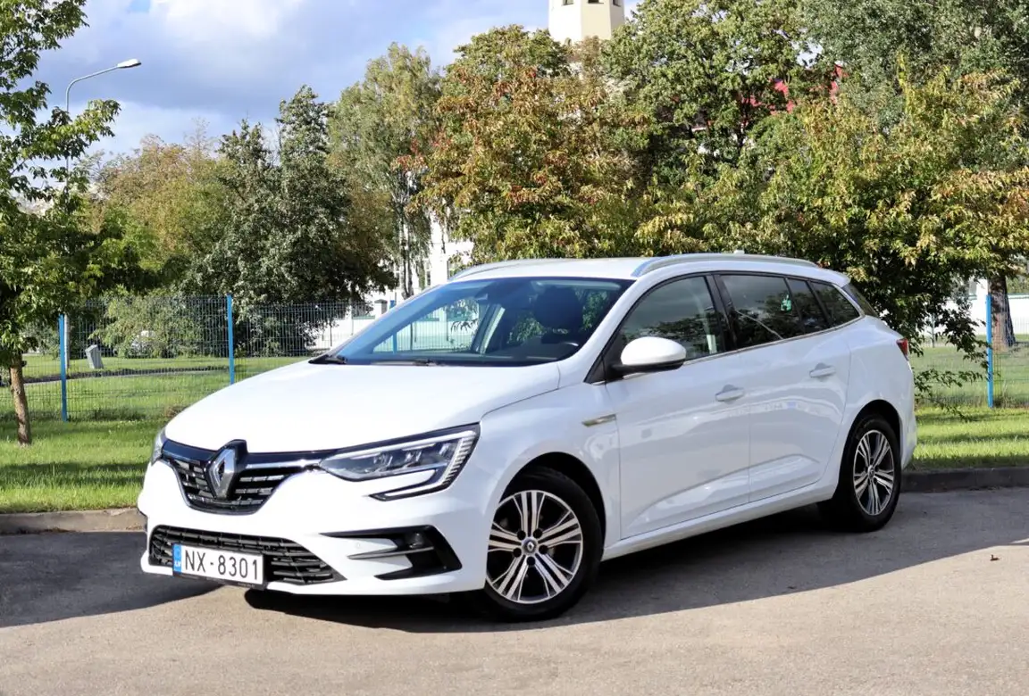 RENAULT MEGANE