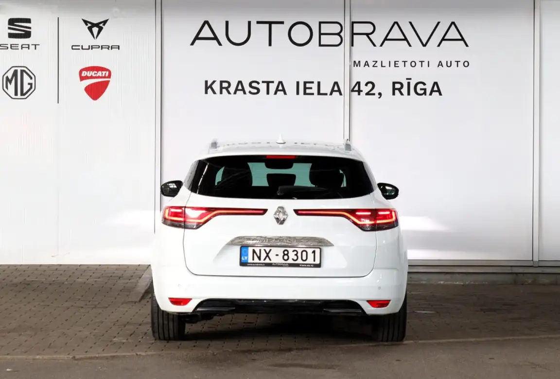 RENAULT MEGANE