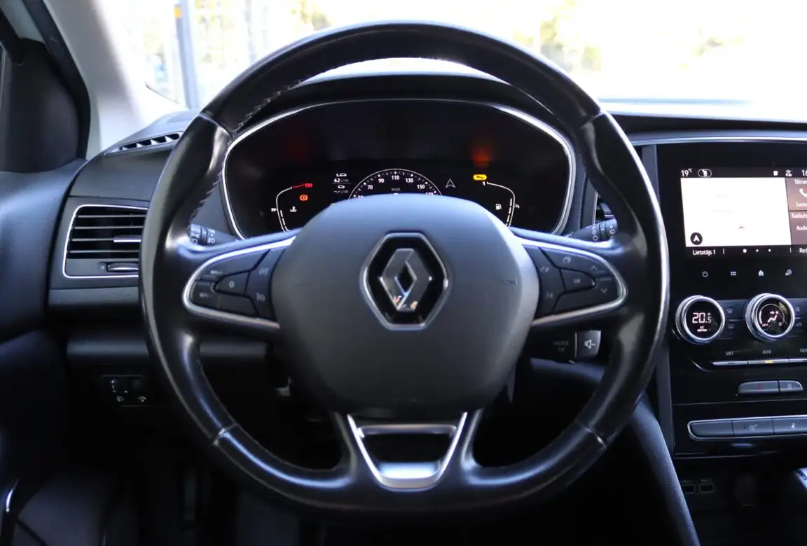 RENAULT MEGANE