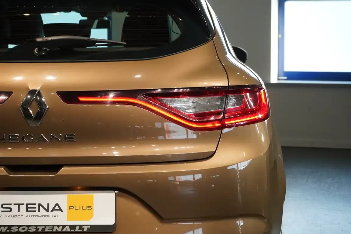RENAULT MEGANE