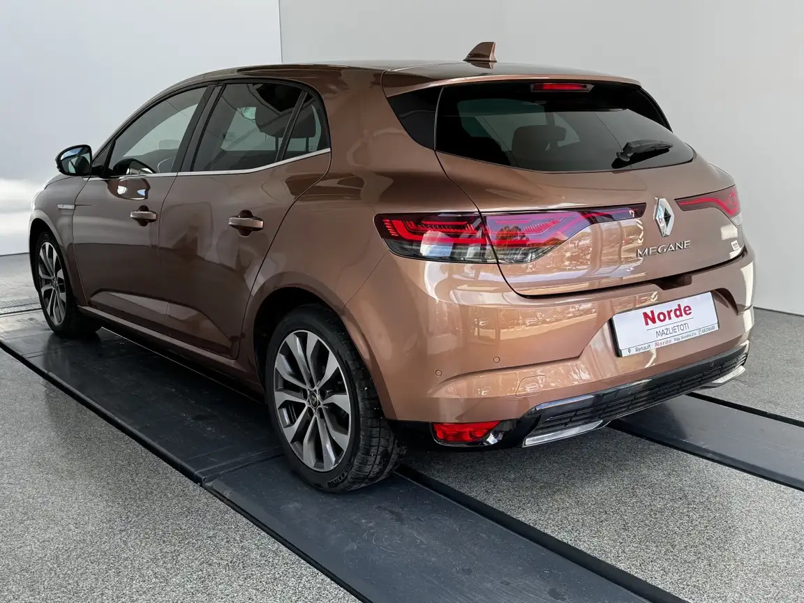 RENAULT MEGANE