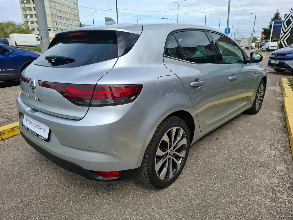 RENAULT MEGANE