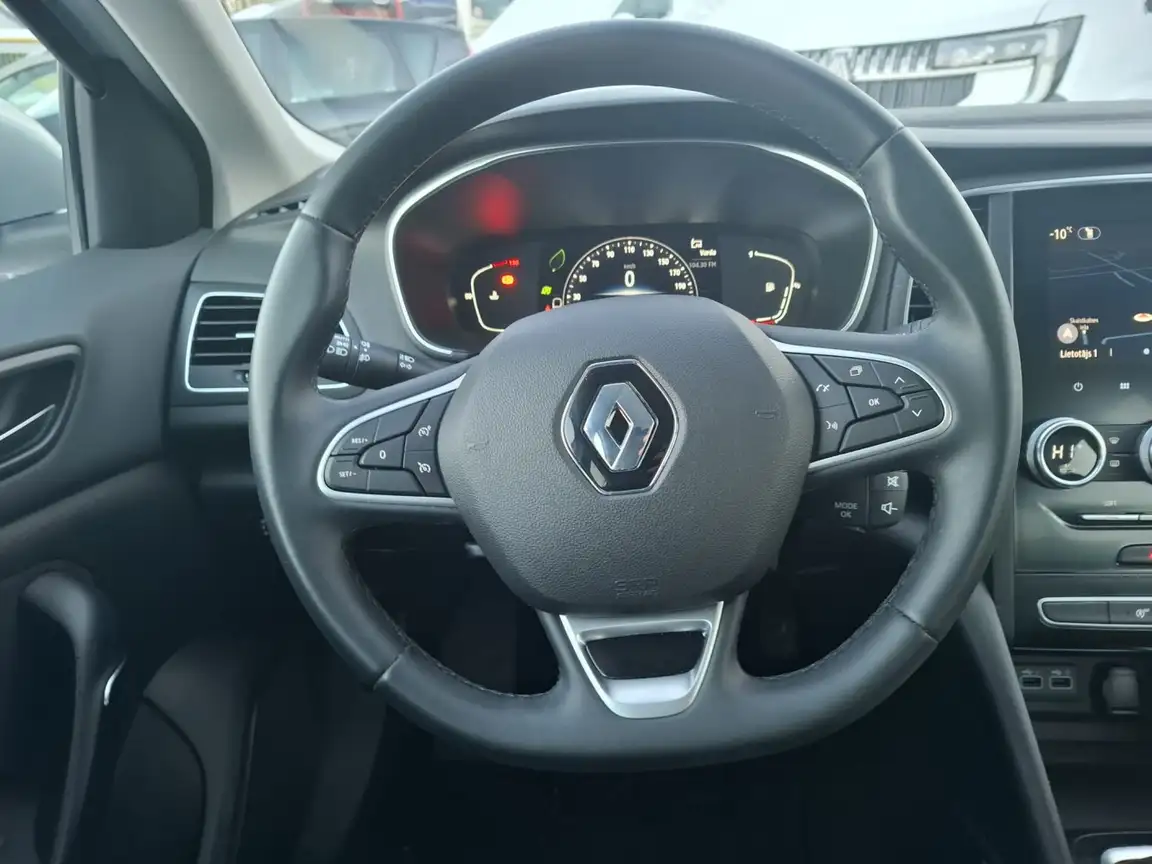 RENAULT MEGANE