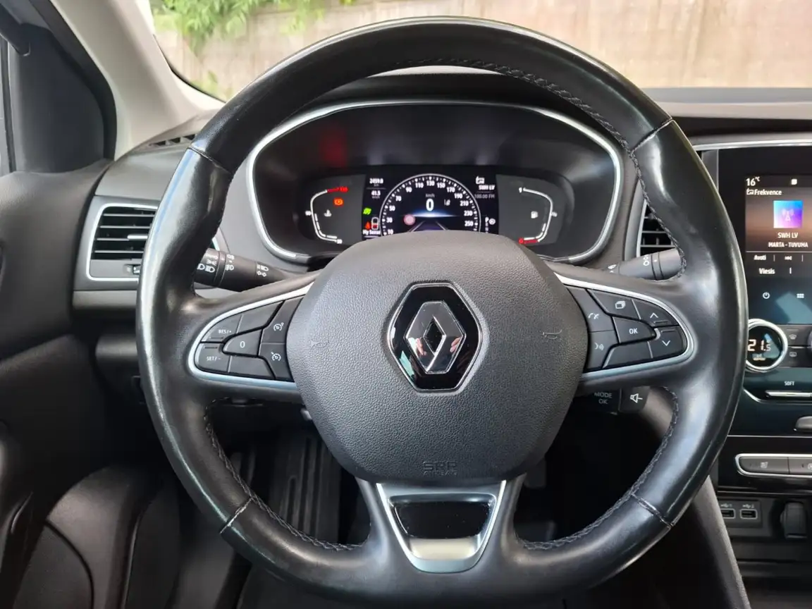 RENAULT MEGANE