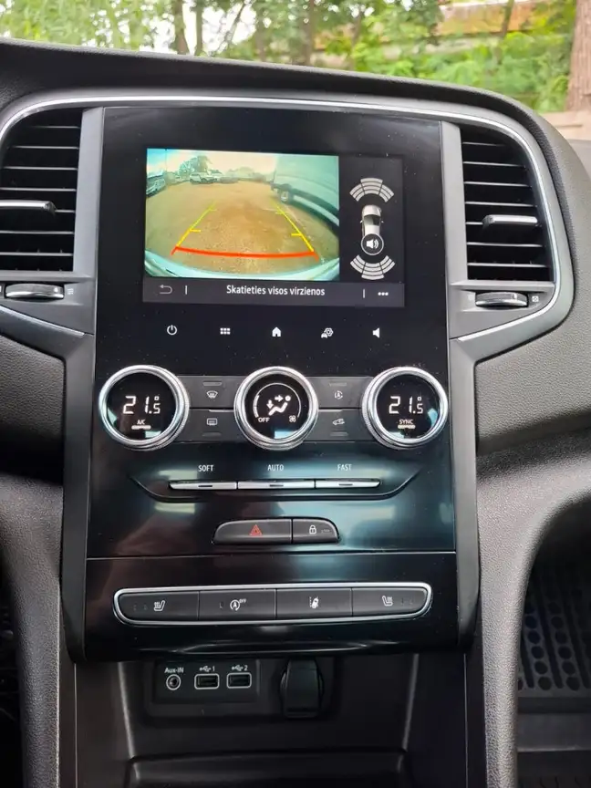 RENAULT MEGANE