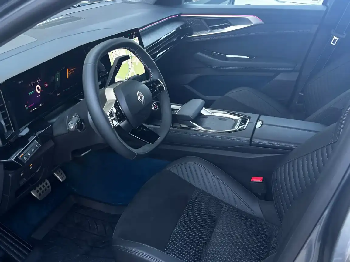 RENAULT RAFALE