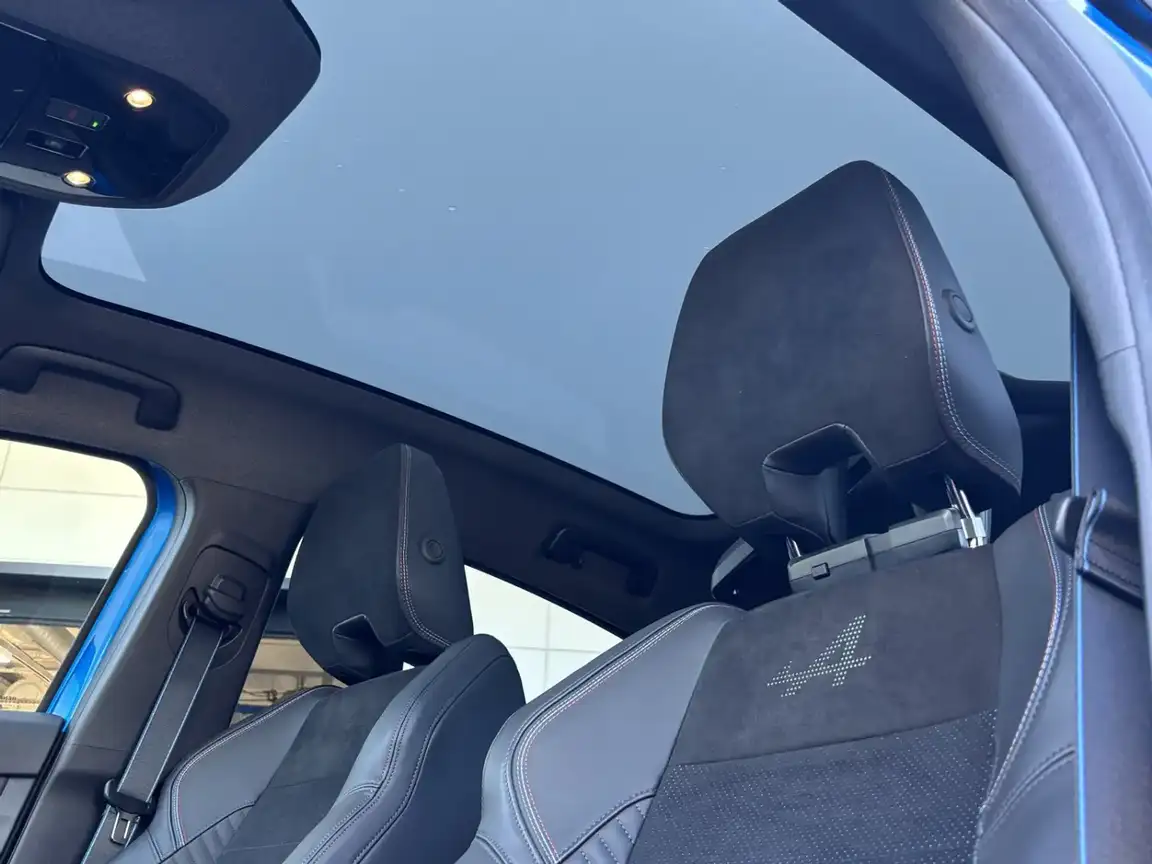 RENAULT RAFALE