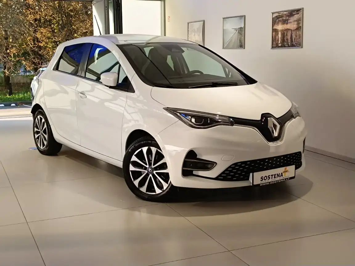 RENAULT ZOE