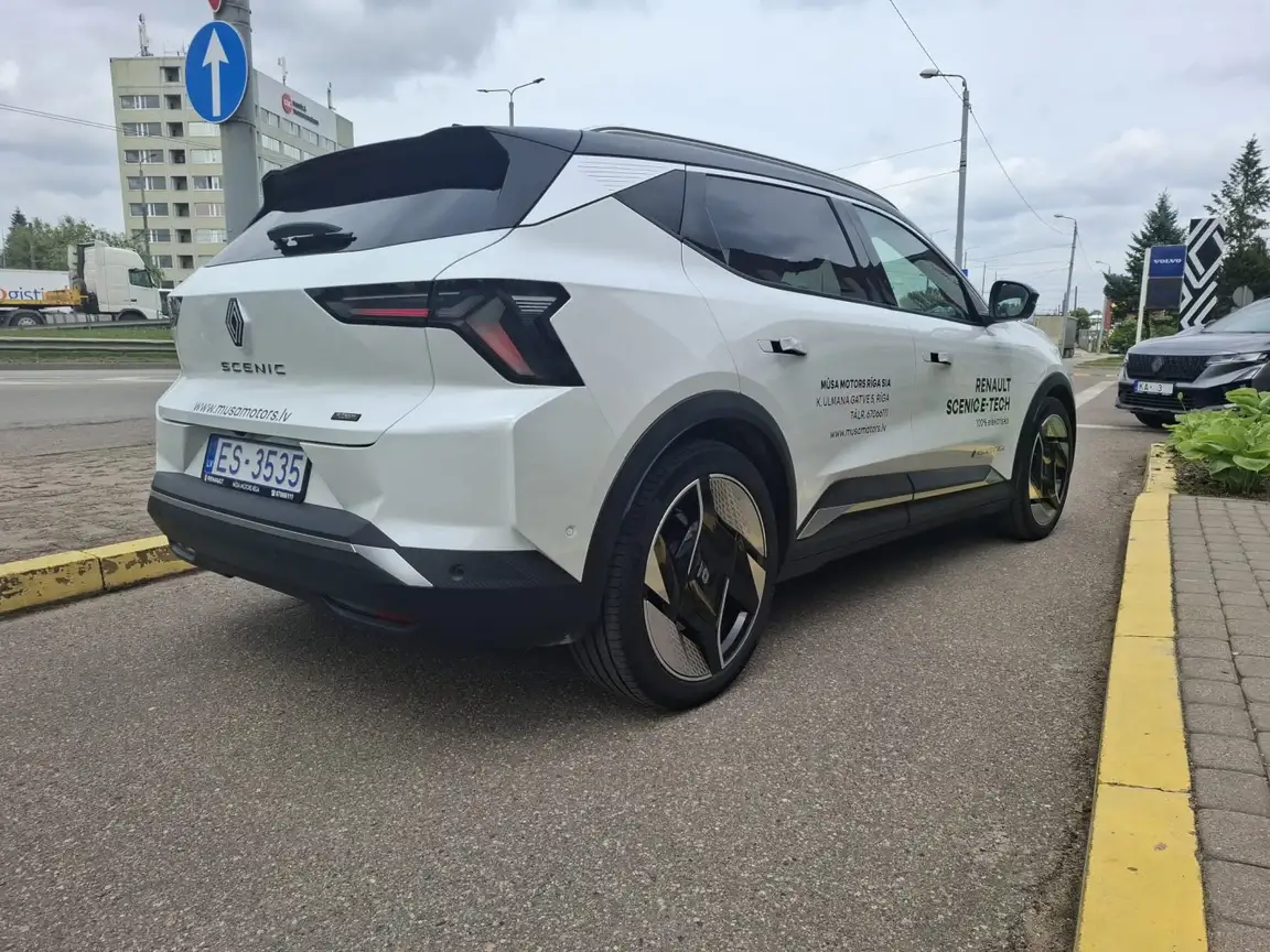 RENAULT SCENIC