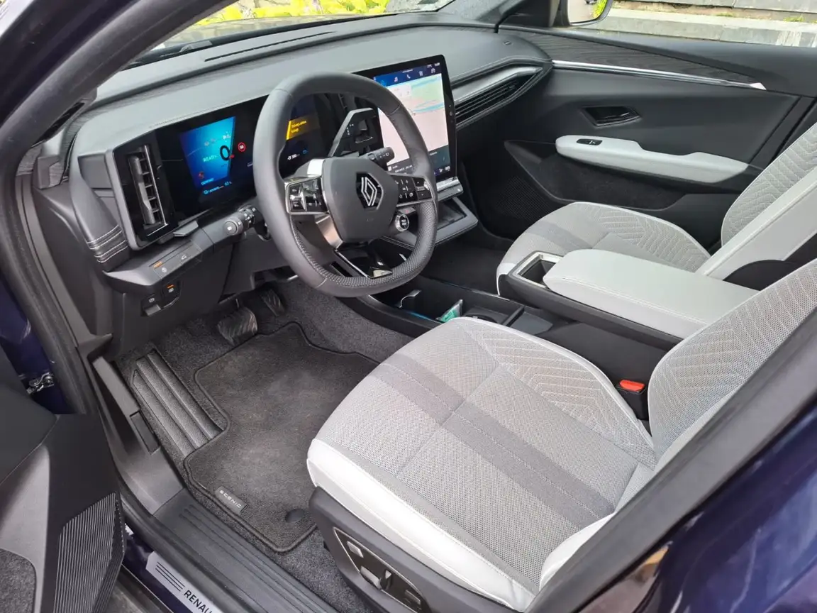 RENAULT SCENIC