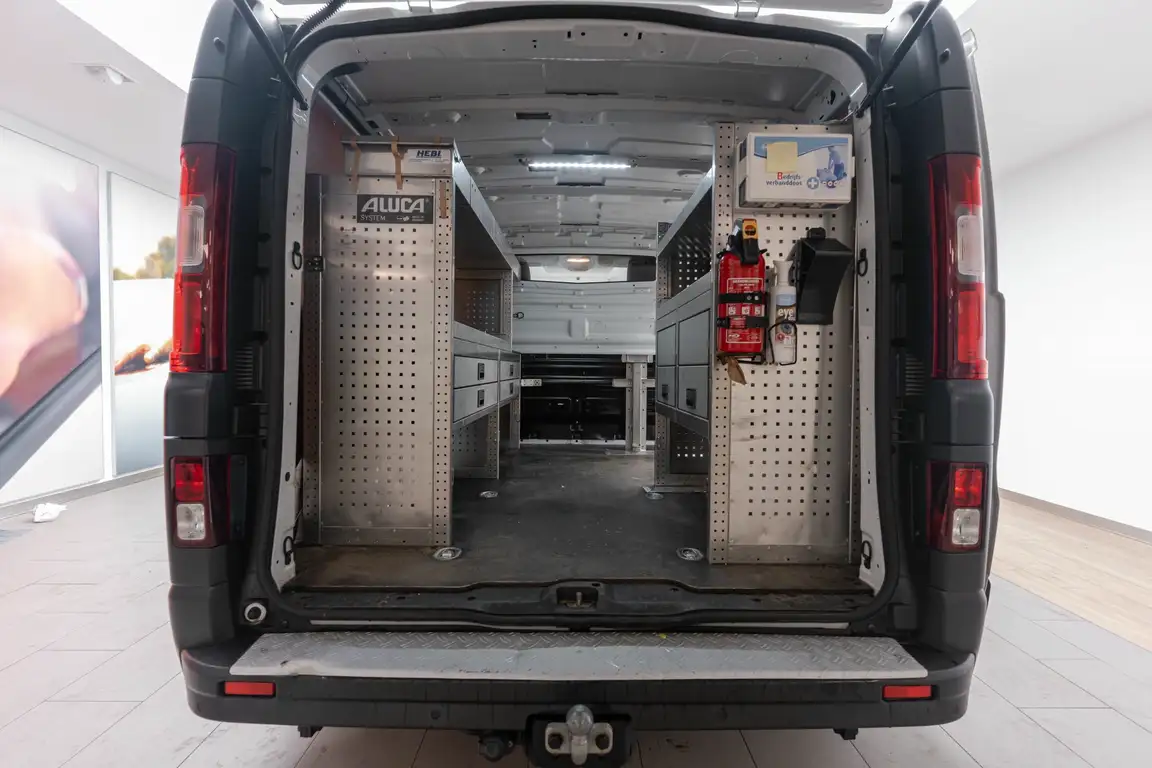 RENAULT TRAFIC