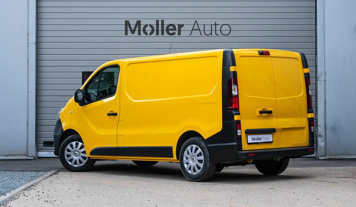 RENAULT TRAFIC