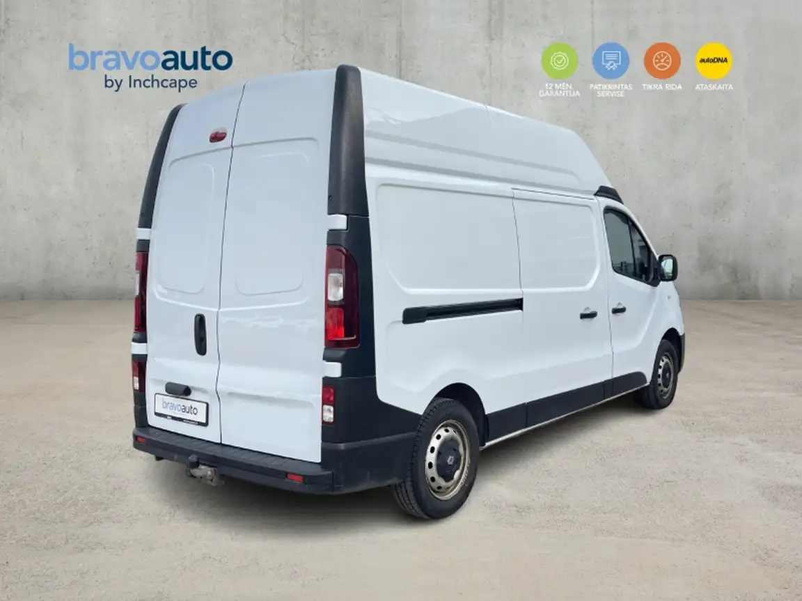 RENAULT TRAFIC