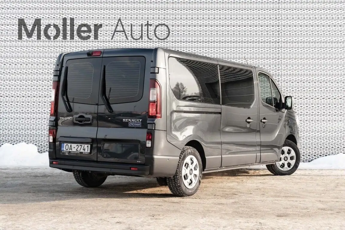 RENAULT TRAFIC