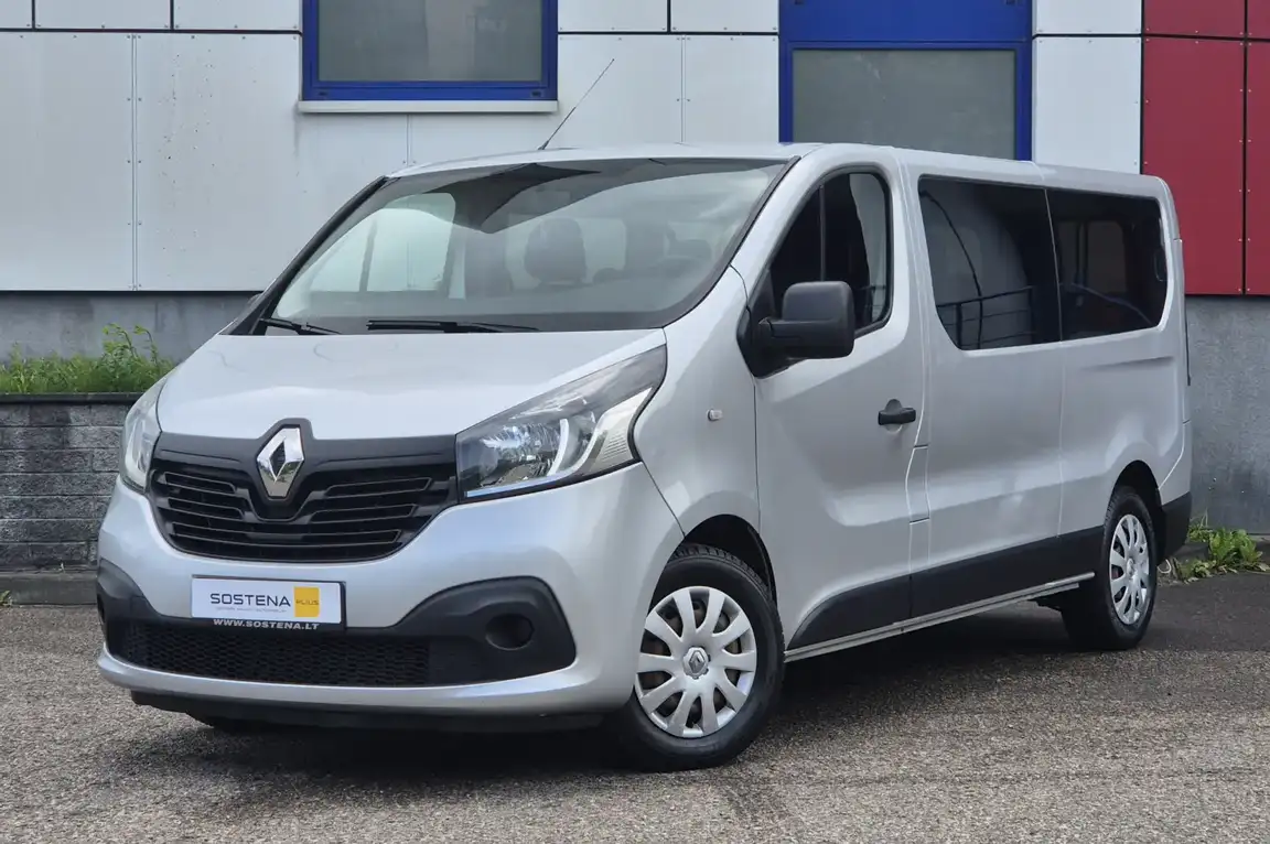 RENAULT TRAFIC