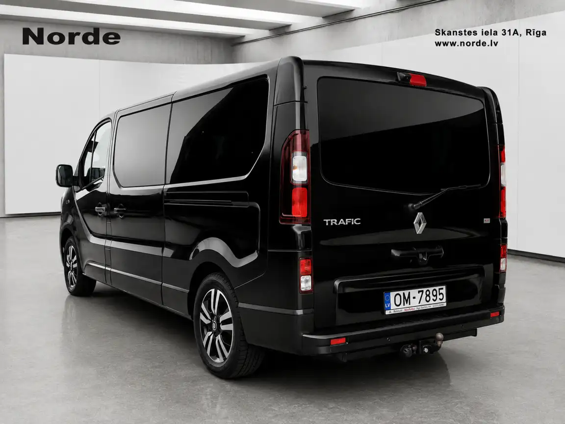 RENAULT TRAFIC