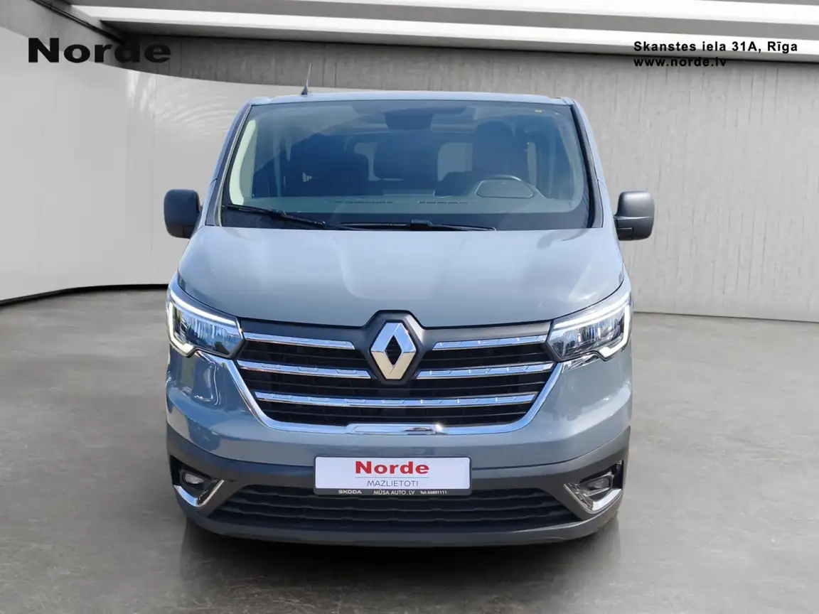 RENAULT TRAFIC