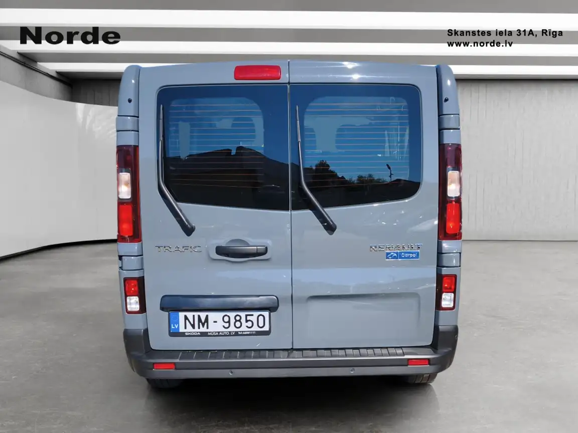 RENAULT TRAFIC