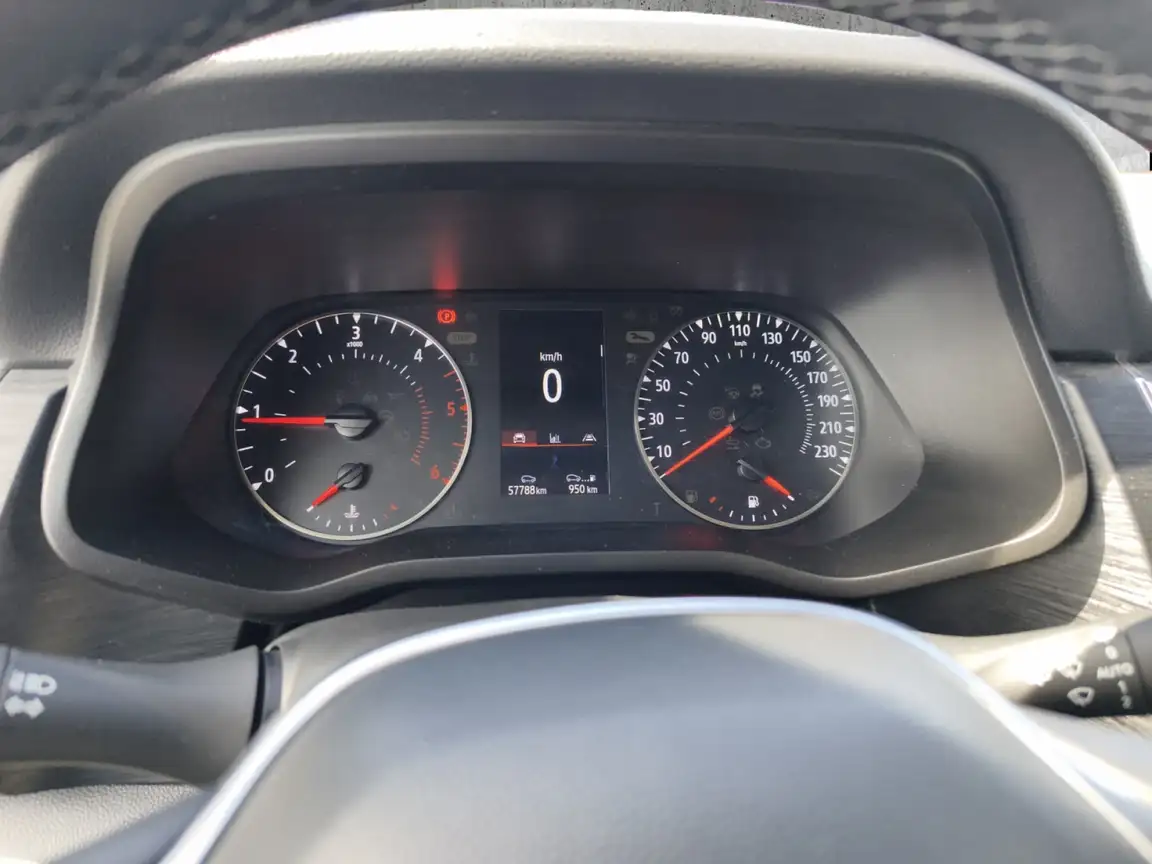 RENAULT TRAFIC