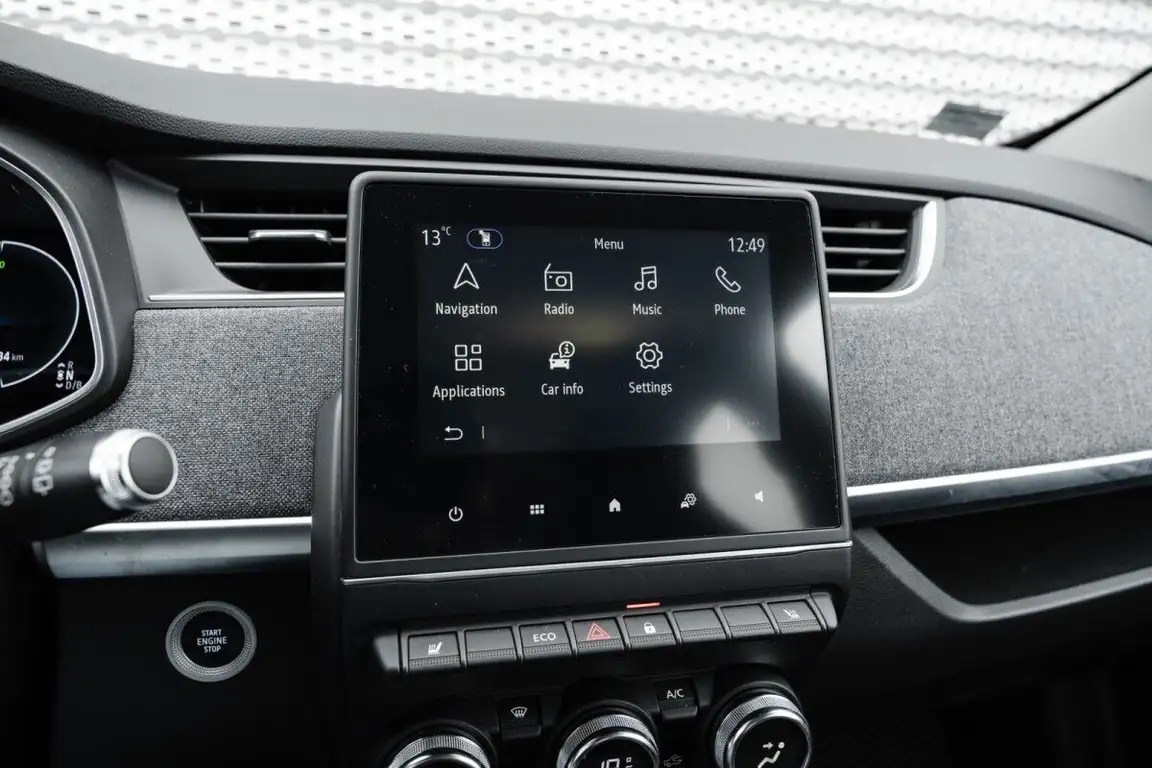 RENAULT ZOE