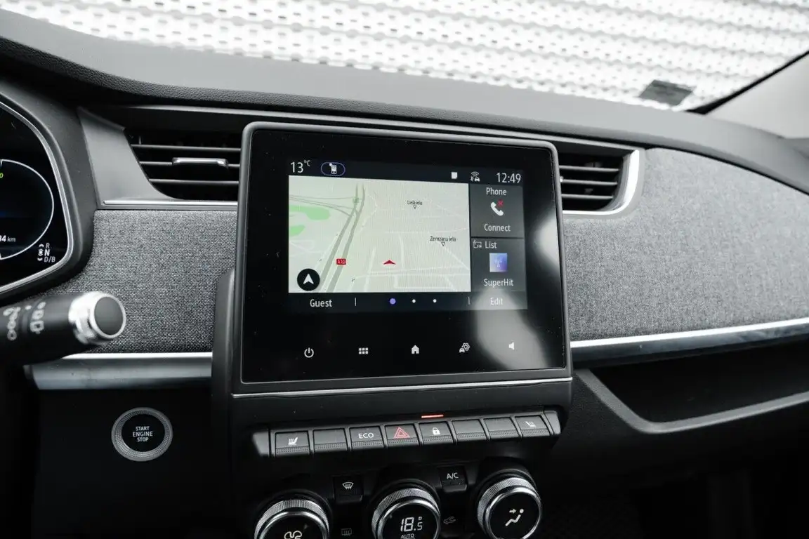RENAULT ZOE