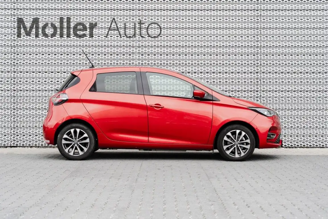RENAULT ZOE