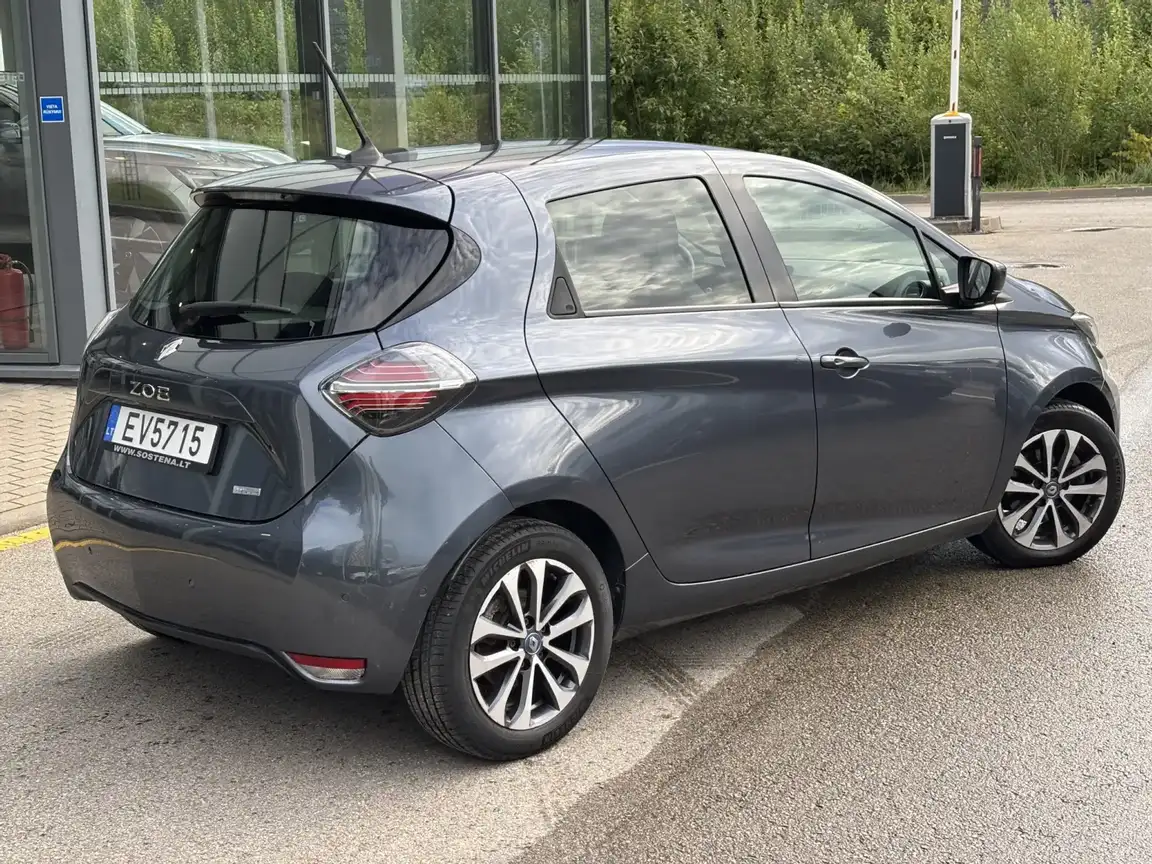RENAULT ZOE