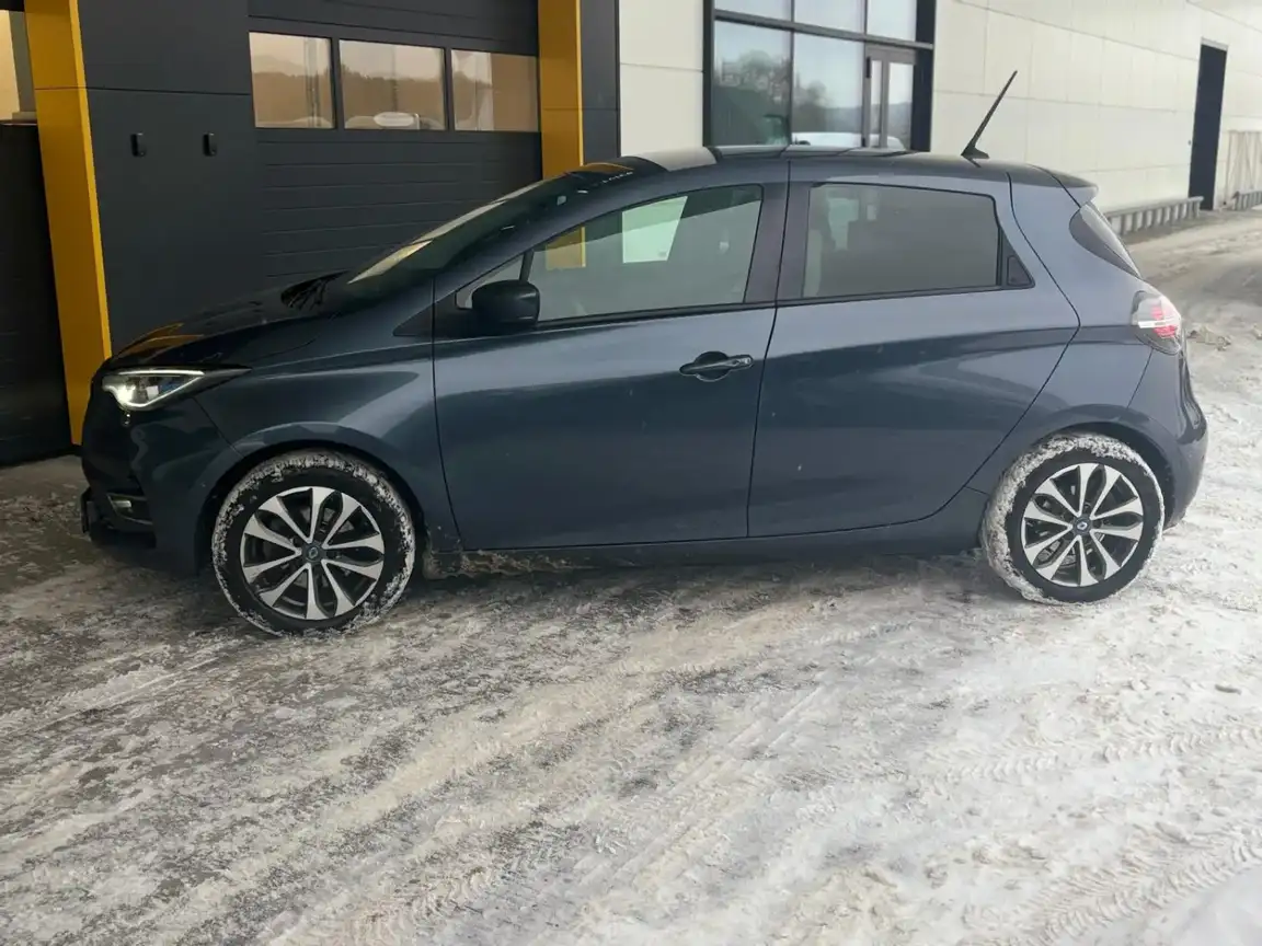 RENAULT ZOE