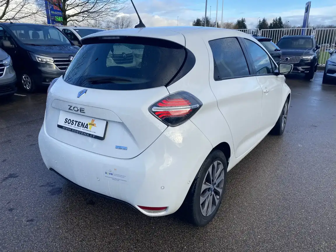 RENAULT ZOE