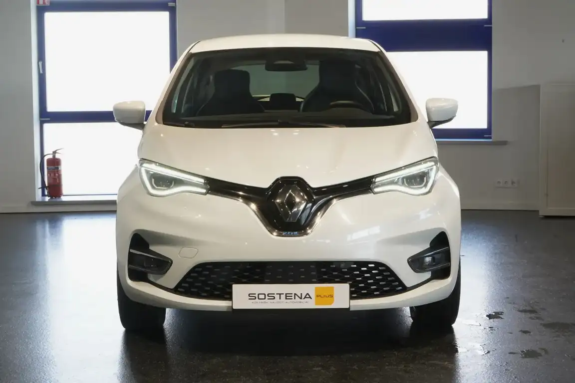 RENAULT ZOE