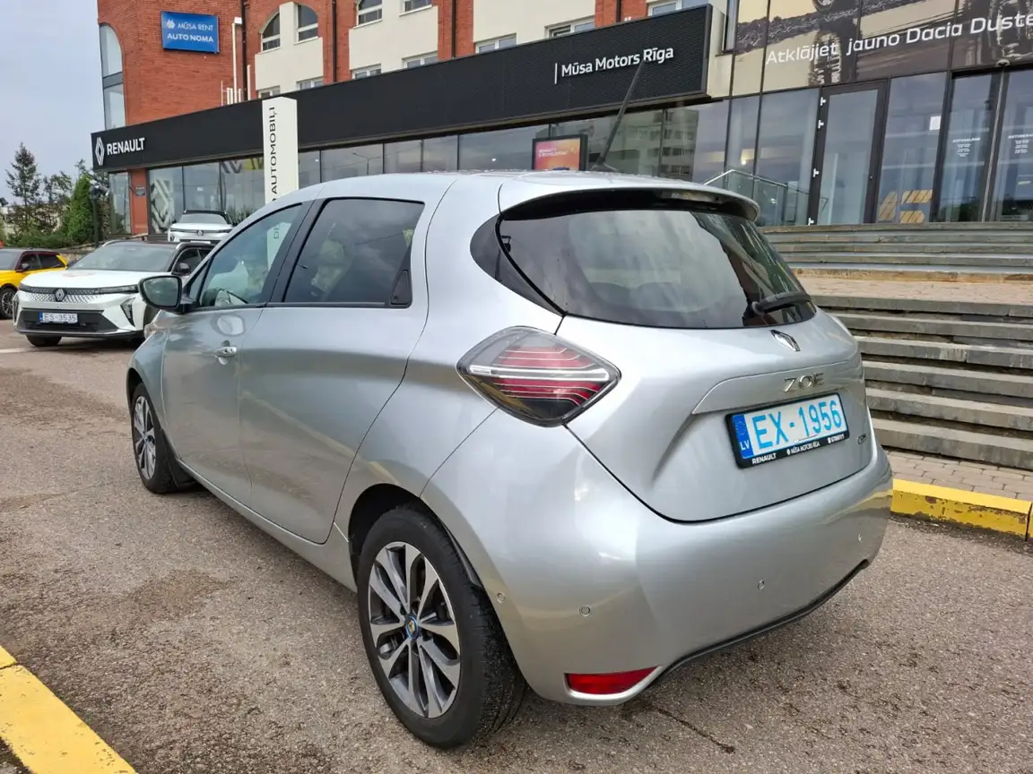 RENAULT ZOE