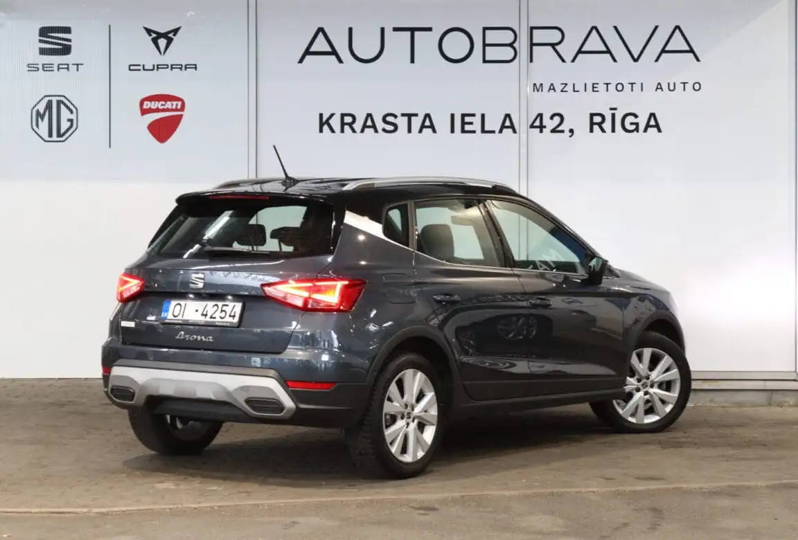 SEAT ARONA