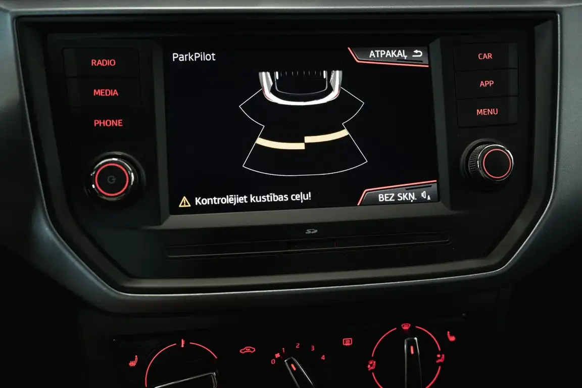 SEAT ARONA