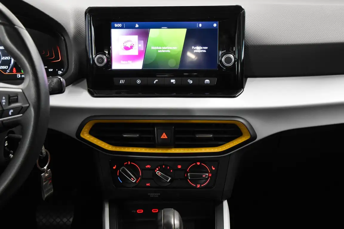SEAT ARONA