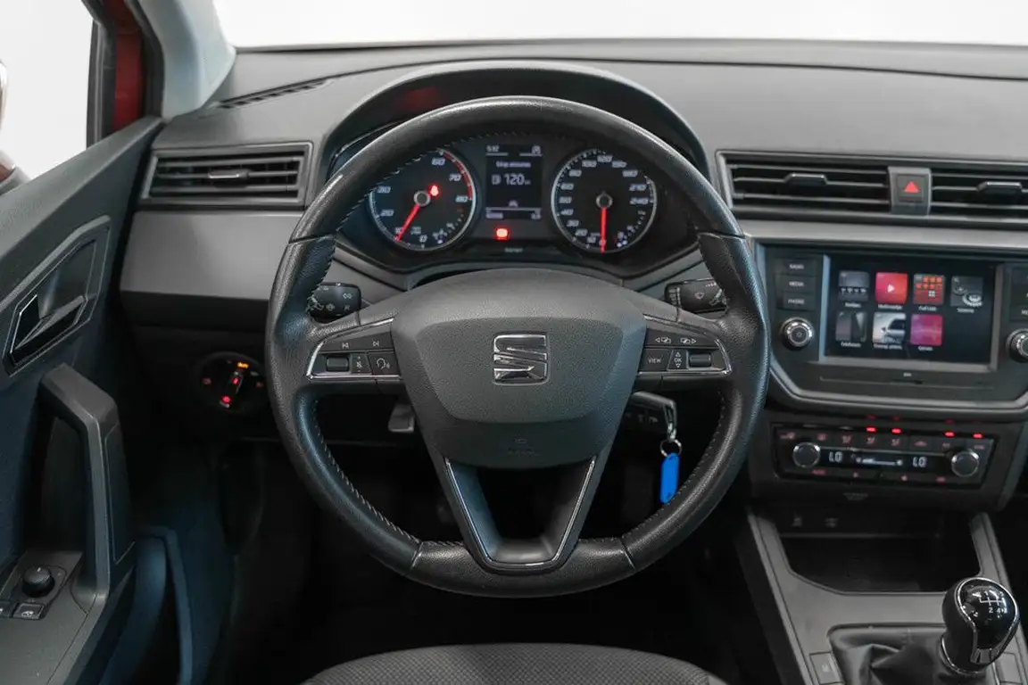 SEAT IBIZA