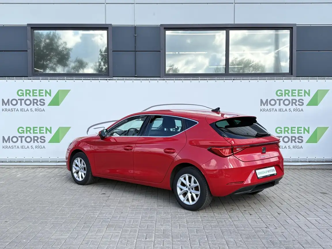SEAT LEON