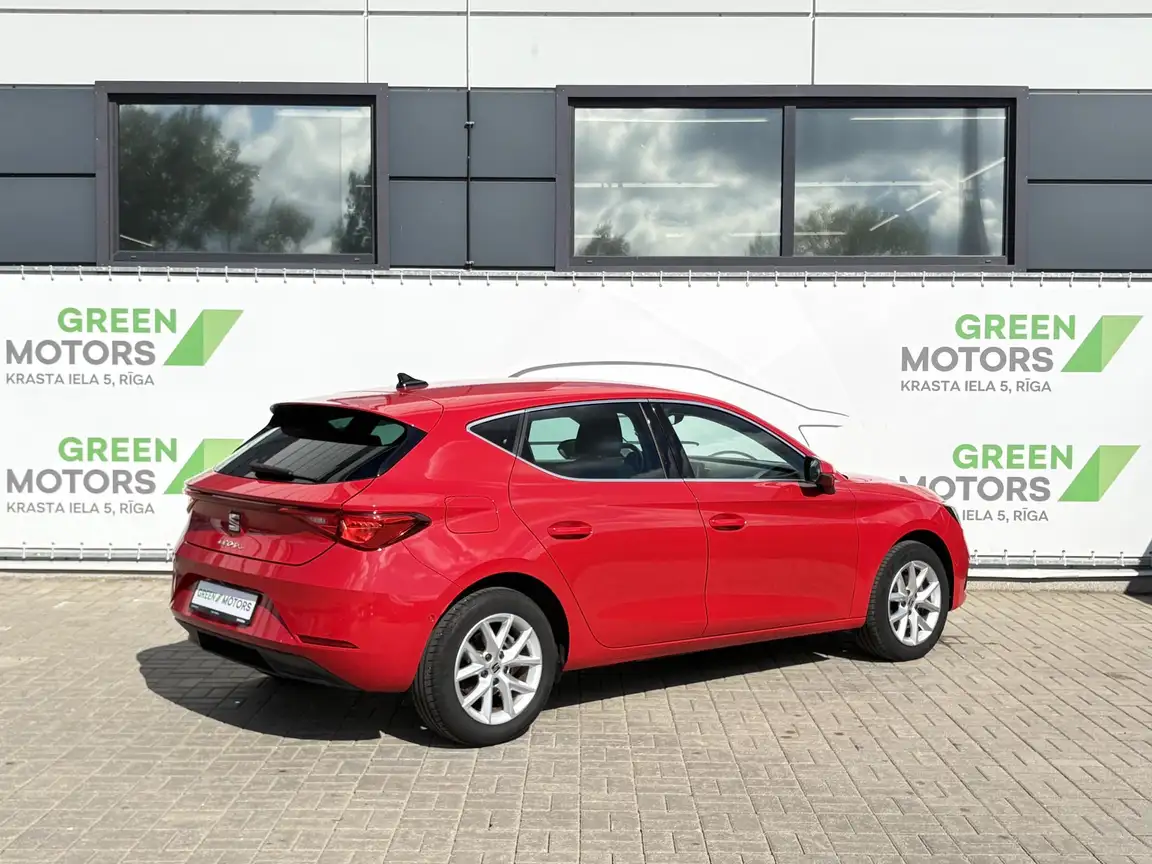 SEAT LEON