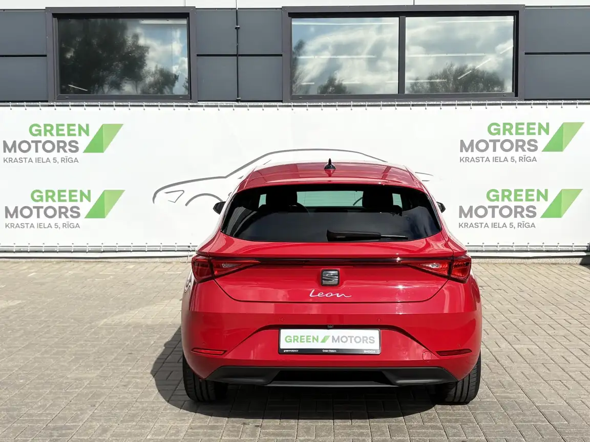 SEAT LEON