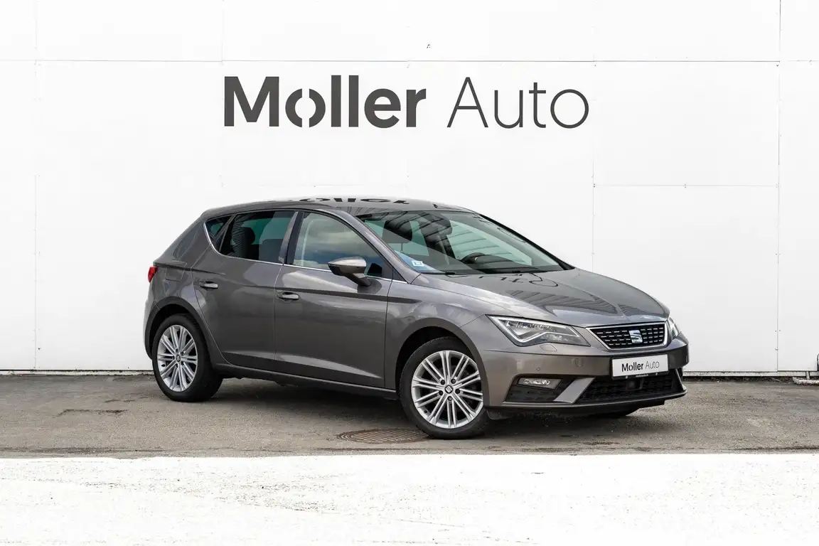 SEAT LEON