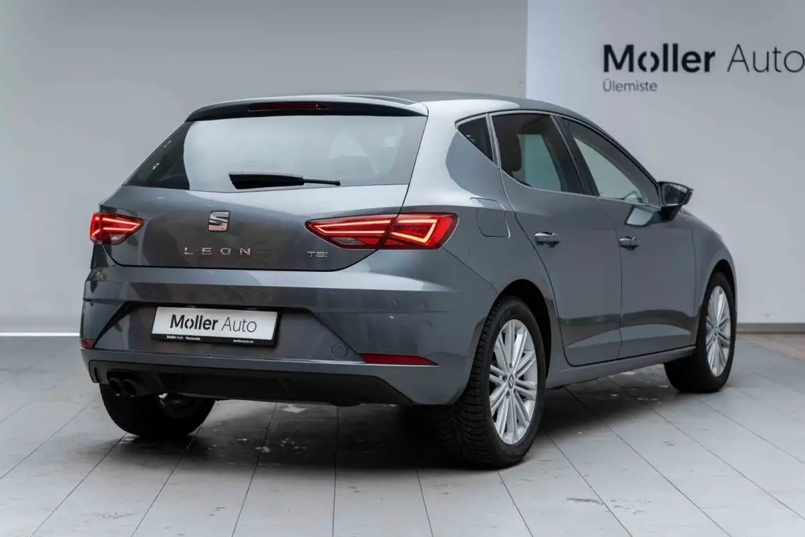 SEAT LEON