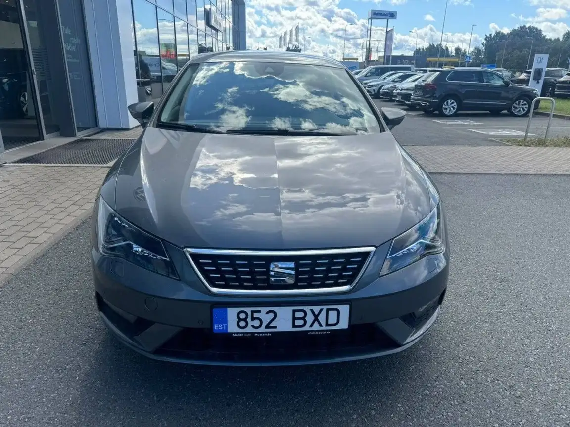 SEAT LEON